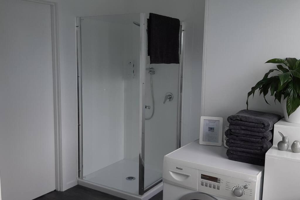 Clover Hill Studio Apartment Milton Exteriér fotografie